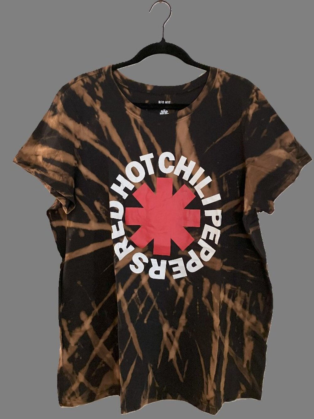Torrid Size 2 (18-20) Red Hot Chili Peppers Graphic Tee Shirt